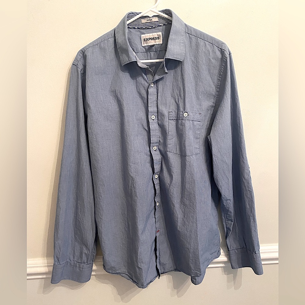 Men’s Express Button Down Business Casual Long-sleeved Shirt, Size L